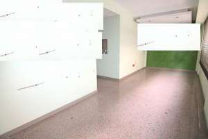 Commercial premise for sale in Arrecife, Lanzarote. 