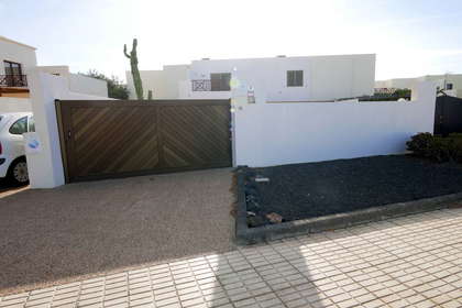 Duplex for sale in Costa Teguise, Lanzarote. 