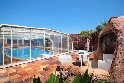 Villa for sale in Playa Blanca, Yaiza, Lanzarote. 