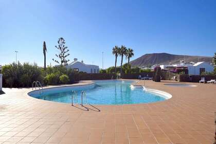 Bungalow for sale in Playa Blanca, Yaiza, Lanzarote. 