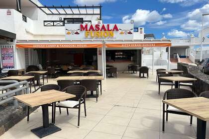 Commercial premise in Puerto del Carmen, Tías, Lanzarote. 