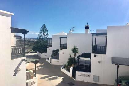 Дуплекс Продажа в Costa Teguise, Lanzarote. 