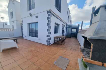 Casa a due piani vendita in Orzola, Haría, Lanzarote. 