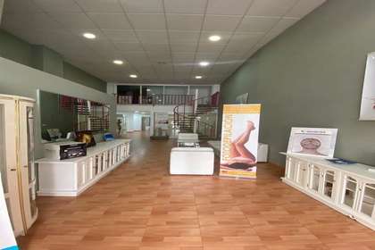 Commercial premise for sale in La Vega, Arrecife, Lanzarote. 