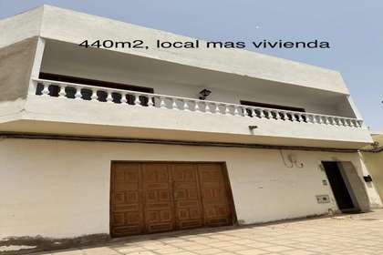 House for sale in Altavista, Arrecife, Lanzarote. 