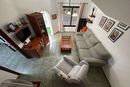 Duplex for sale in Argana Alta, Arrecife, Lanzarote. 