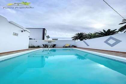 Шале Продажа в Tahiche, Teguise, Lanzarote. 