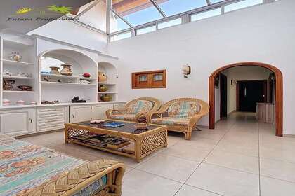 大厦 出售 进入 Arrecife, Lanzarote. 