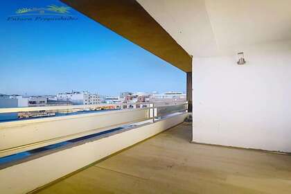 Wohnung zu verkaufen in Arrecife Centro, Lanzarote. 