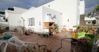 Casa venta en Playa Honda, San Bartolomé, Lanzarote. 