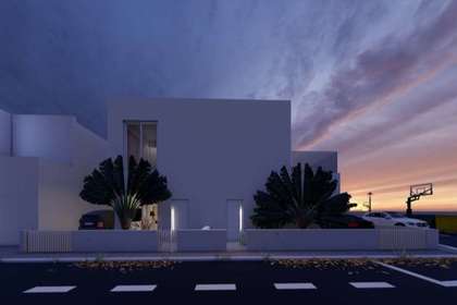 Duplex for sale in Playa Honda, San Bartolomé, Lanzarote. 