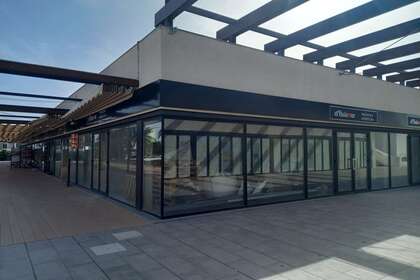 Kommercielle lokaler i Costa Teguise, Lanzarote. 