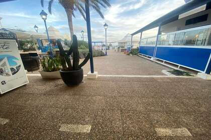 Handelspanden verkoop in Costa Teguise, Lanzarote. 