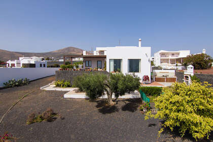 Villa for sale in Mácher, Tías, Lanzarote. 