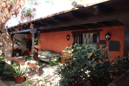 House for sale in Mácher, Tías, Lanzarote. 