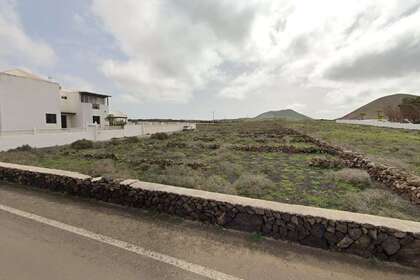 Terreno urbano venta en Muñique, Teguise, Lanzarote. 