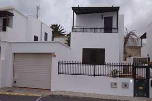 三层公寓 出售 进入 San Bartolomé, Lanzarote. 