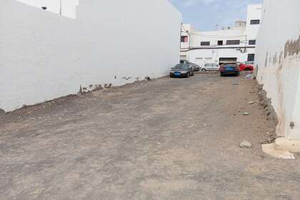 Grundstück/Finca zu verkaufen in Titerroy (santa Coloma), Arrecife, Lanzarote. 