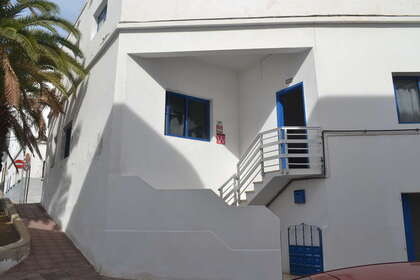 Апартаменты Продажа в El Charco, Arrecife, Lanzarote. 
