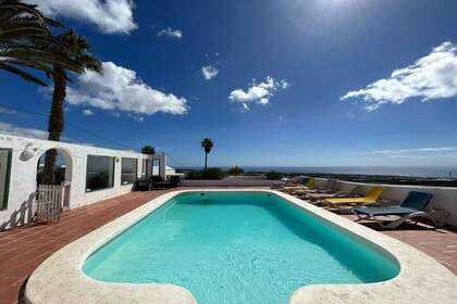 House for sale in Mácher, Tías, Lanzarote. 