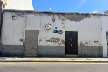 Domy na prodej v Valterra, Arrecife, Lanzarote. 
