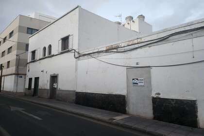 Maison de ville vendre en La Vega, Arrecife, Lanzarote. 