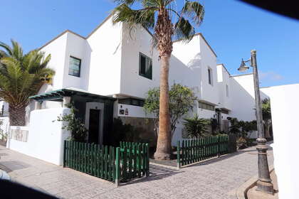 Duplex for sale in Playa Blanca, Yaiza, Lanzarote. 