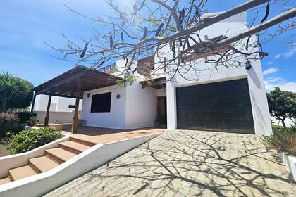 Вилла Продажа в Tahiche, Teguise, Lanzarote. 