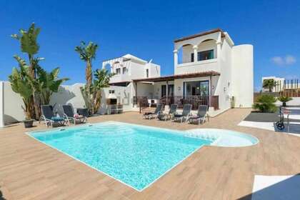 Villa venta en Playa Blanca, Yaiza, Lanzarote. 