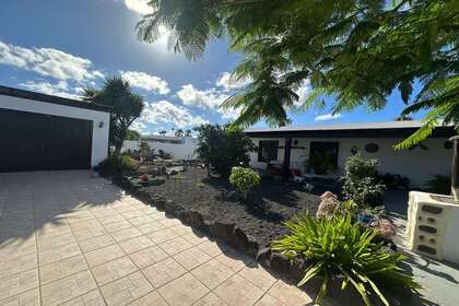 Villa zu verkaufen in Los Mojones, Tías, Lanzarote. 