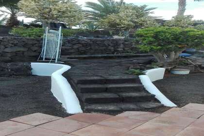 Bungalow for sale in Montana Roja, Yaiza, Lanzarote. 