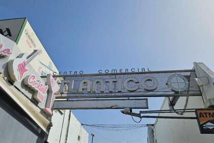 Handelspanden verkoop in Tías, Lanzarote. 