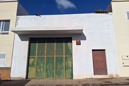 Shed for sale in Altavista, Arrecife, Lanzarote. 