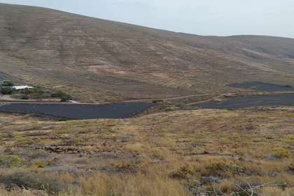 Plot for sale in Tabayesco, Haría, Lanzarote. 