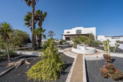 House for sale in Mácher, Tías, Lanzarote. 