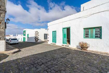 Casa vendita in La Villa, Teguise, Lanzarote. 