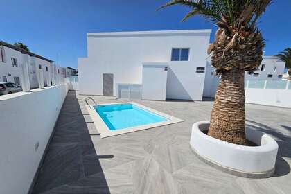Duplex for sale in Puerto del Carmen, Tías, Lanzarote. 