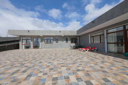 House for sale in La Asomada, Tías, Lanzarote. 