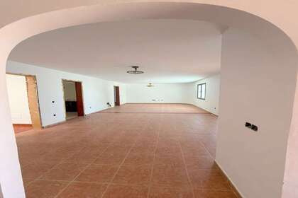 House for sale in Güime, San Bartolomé, Lanzarote. 