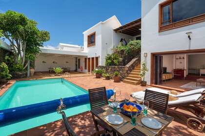 House Luxury for sale in El Cable, Arrecife, Lanzarote. 