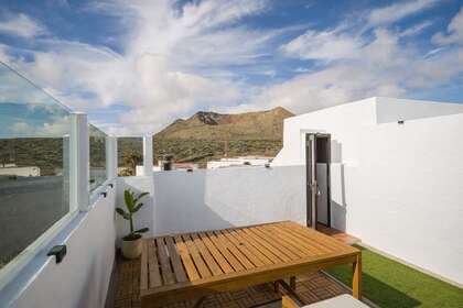 Villa for sale in Ye, Haría, Lanzarote. 