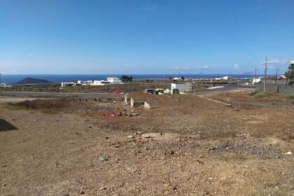 Urban plot for sale in Tinajo, Lanzarote. 