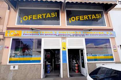 Building for sale in Argana Alta, Arrecife, Lanzarote. 