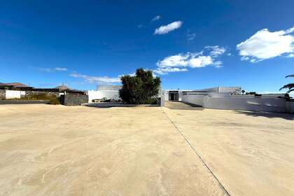 Ranch for sale in Mácher, Tías, Lanzarote. 