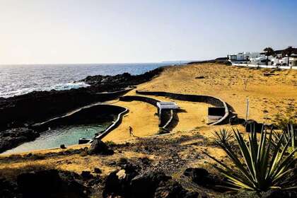 Baugrundstück zu verkaufen in Charco del Palo, Haría, Lanzarote. 