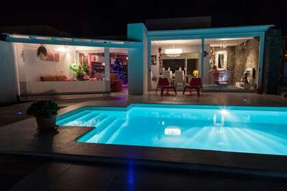 Villa's verkoop in Playa Blanca, Yaiza, Lanzarote. 