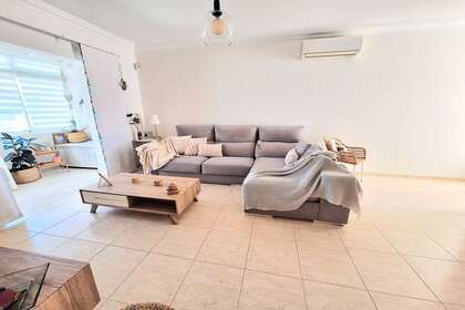 Flat for sale in San Bartolomé, Lanzarote. 