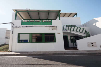Haus zu verkaufen in Famara, Teguise, Lanzarote. 